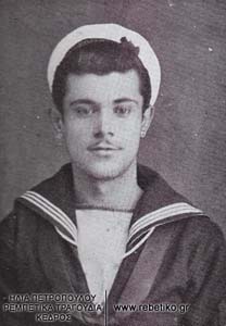 Ο Νίκος Δαλέζιος, στον Πειραιά (16-11-1951)